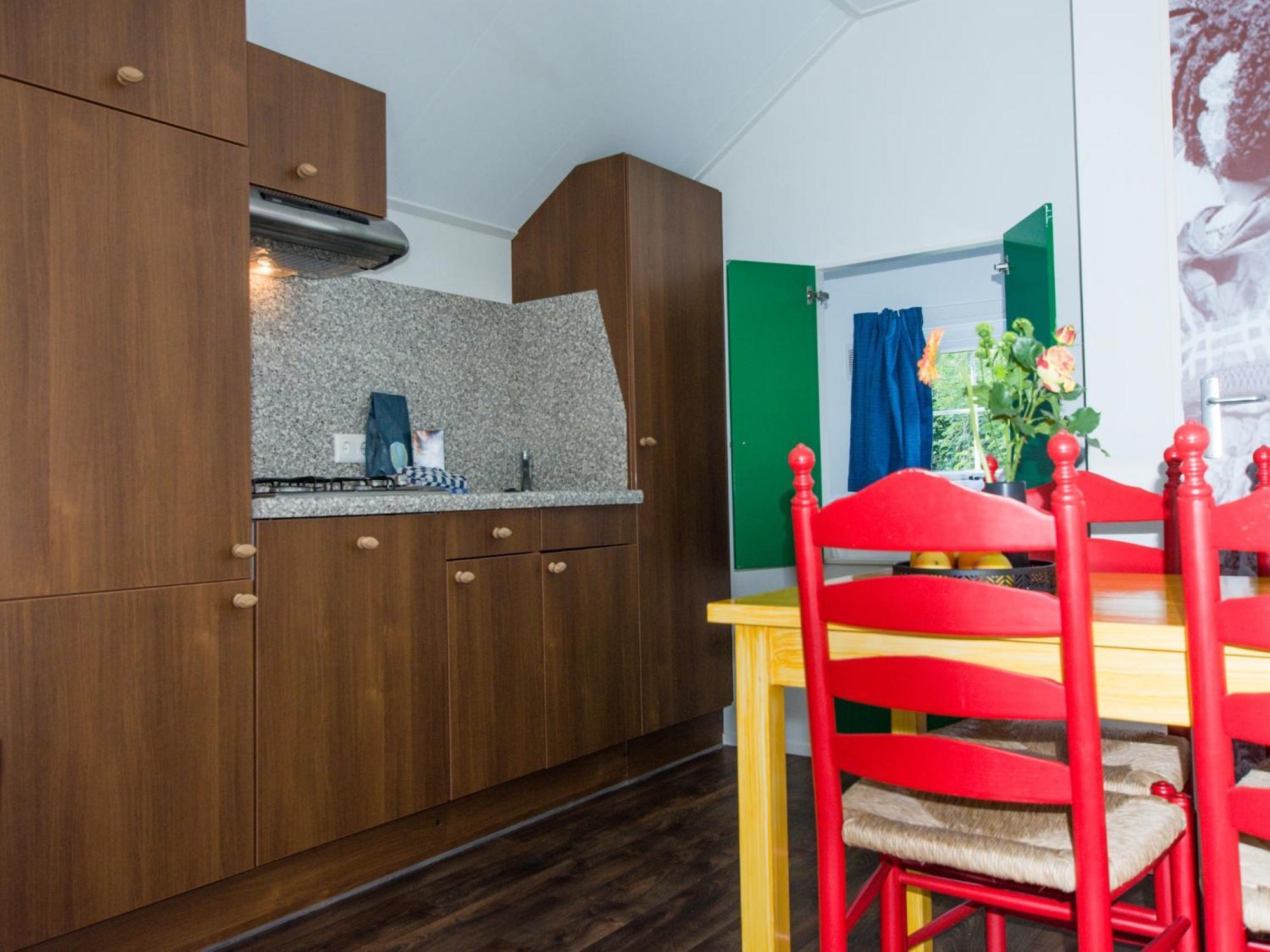 Chalet With Dishwasher, In Natural Environment IJhorst المظهر الخارجي الصورة