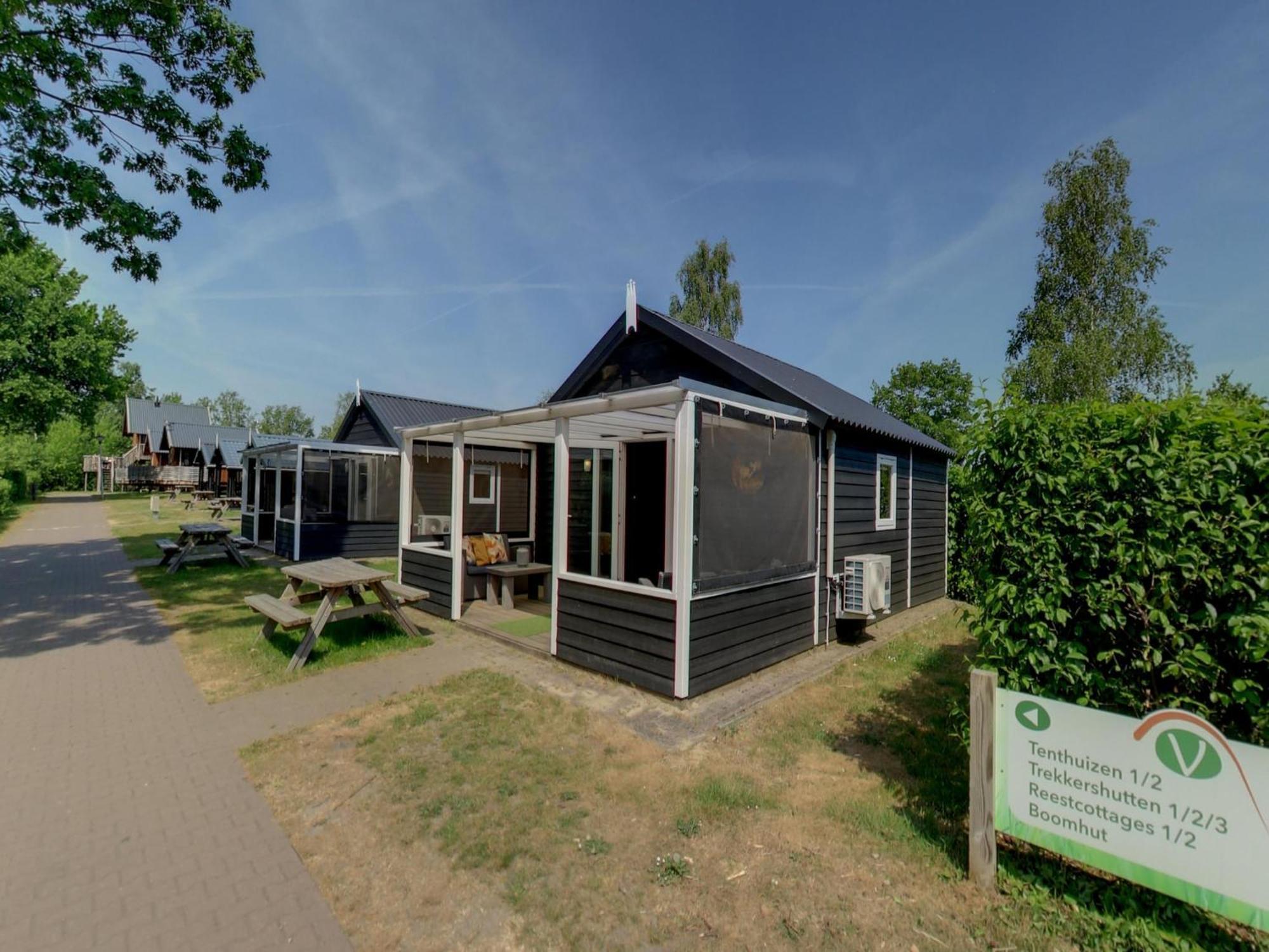 Chalet With Dishwasher, In Natural Environment IJhorst المظهر الخارجي الصورة